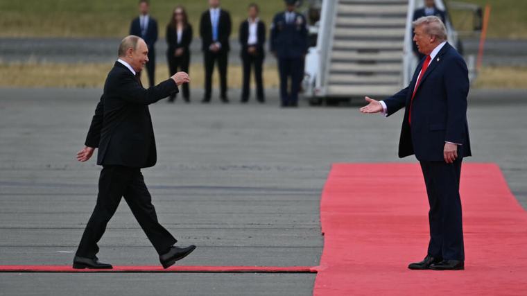 Rússia/Ucrânia: Casa Branca e Kremlin acertam agulhas...