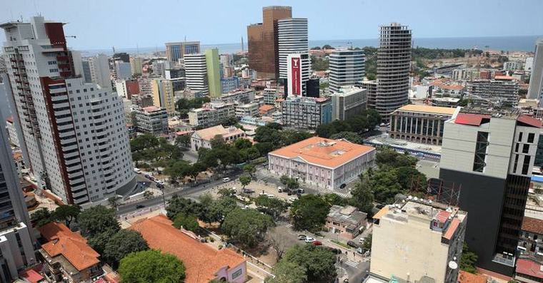 Oscar da Mata: "Urgente refundar modelo económico de Angola"
