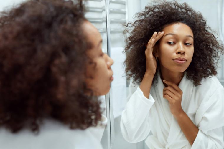Edema facial: o que é, causas (e como tratar)